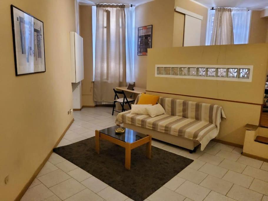 Antica Casa Odone Apartment Асти Екстериор снимка